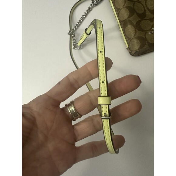 NWOT Coach North/South Phone Crossbody In Signature Canvas C7397 Khaki/Pale Lime - Picture 5 of 8